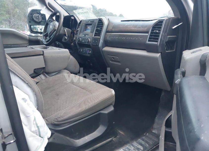 Photo 5 of 2019 Ford F-250 XLT (VIN 1FT7W2B68KED76249)