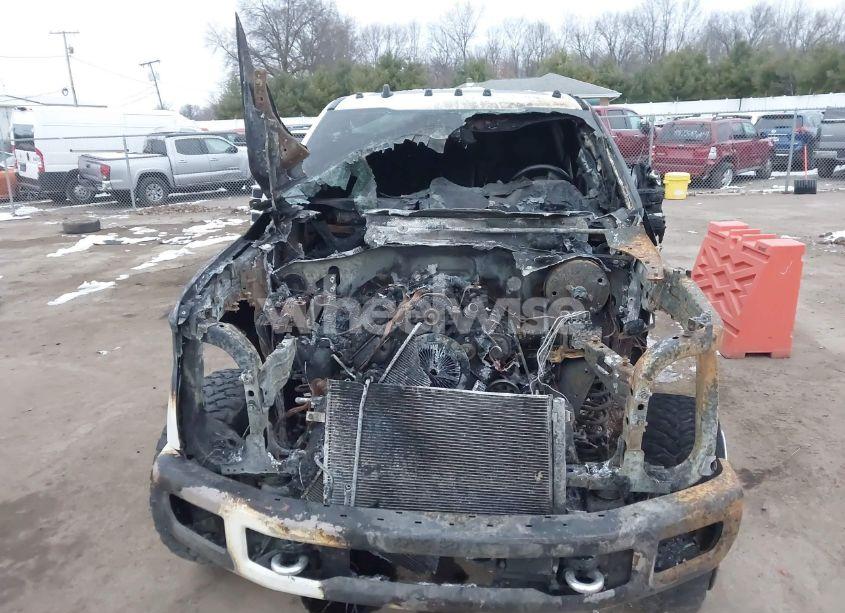 Photo 6 of 2019 Ford F-250 PLATINUM (VIN 1FT7W2B68KEF27543)