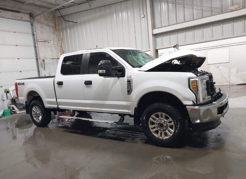 Photo 13 of 2019 Ford F-250 XL (VIN 1FT7W2B68KEG87356)
