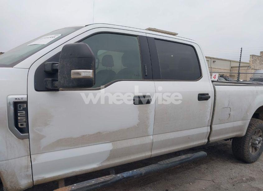 Photo 14 of 2022 Ford F-250 XLT (VIN 1FT7W2B68NED77390)