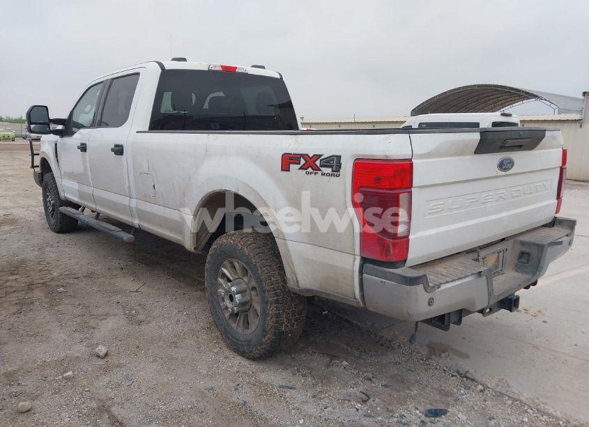 Photo 3 of 2022 Ford F-250 XLT (VIN 1FT7W2B68NED77390)