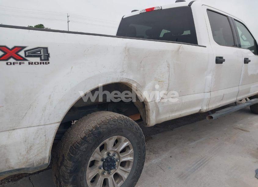 Photo 6 of 2022 Ford F-250 XLT (VIN 1FT7W2B68NED77390)