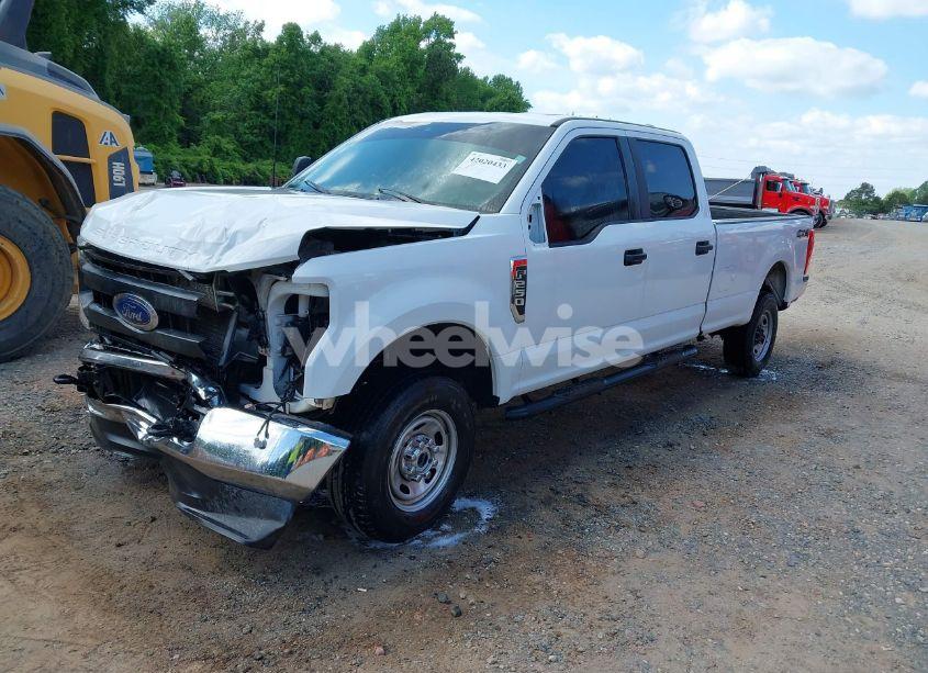 Photo 2 of 2022 Ford F-250 XL (VIN 1FT7W2B68NEF97337)