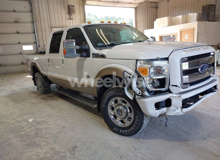 2012 Ford F-250 LARIAT (VIN 1FT7W2B69CEA01617) main photo
