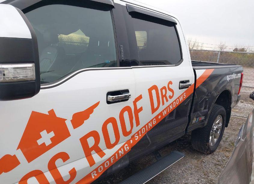 Photo 14 of 2017 Ford F-250 PLATINUM (VIN 1FT7W2B69HEB99168)