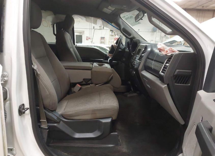 Photo 5 of 2017 Ford F-250 XLT (VIN 1FT7W2B69HEC46361)