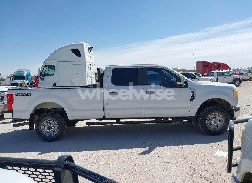 Photo 13 of 2017 Ford F-250 XL (VIN 1FT7W2B69HEE73405)