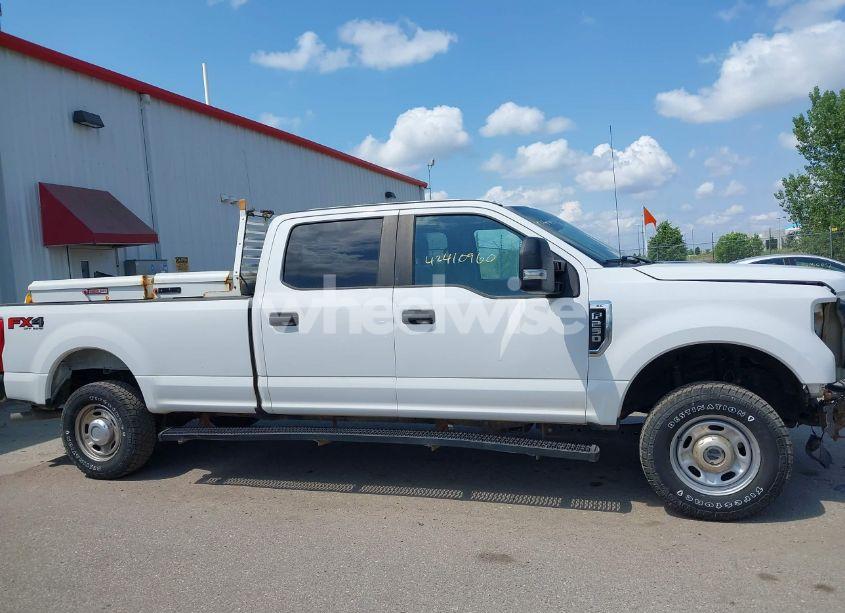 Photo 14 of 2019 Ford F-250 XL (VIN 1FT7W2B69KED56754)