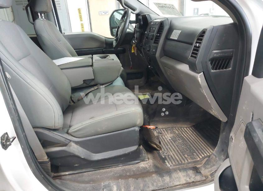 Photo 5 of 2019 Ford F-250 XL (VIN 1FT7W2B69KED56754)