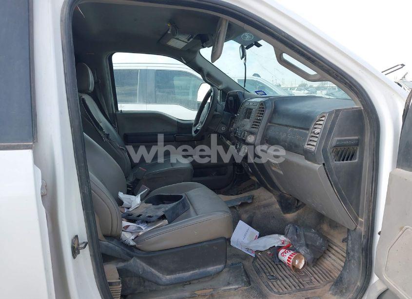 Photo 5 of 2019 Ford F-250 XL (VIN 1FT7W2B69KEE90129)