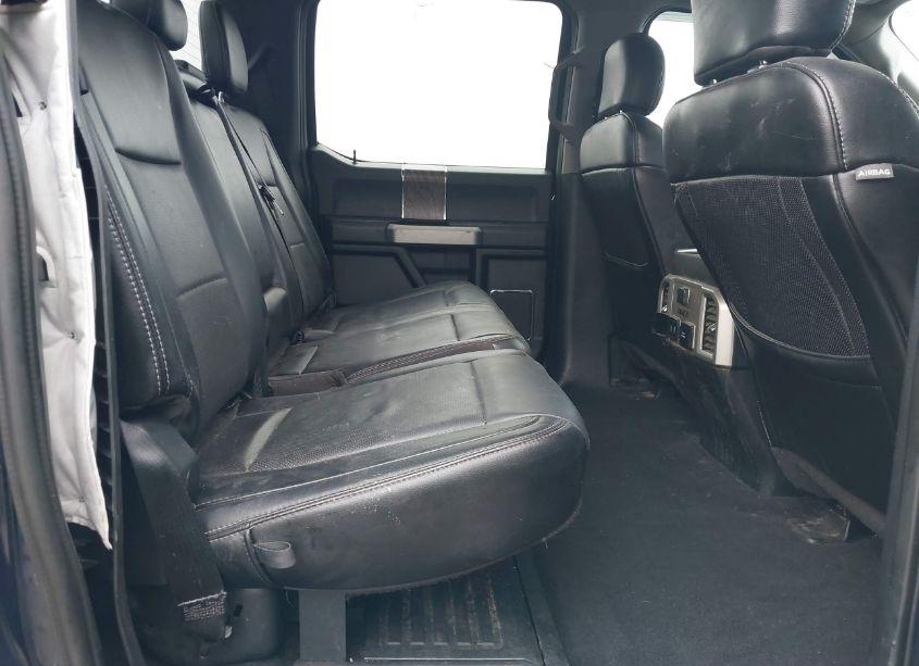 Photo 8 of 2019 Ford F-250 LARIAT (VIN 1FT7W2B69KEG66838)