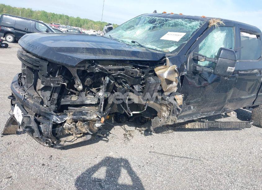 Photo 6 of 2019 Ford F-250 LARIAT (VIN 1FT7W2B69KEG82649)