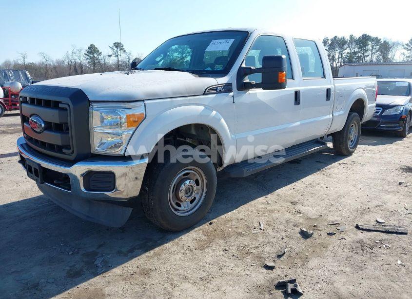 Photo 2 of 2015 Ford F-250 XL (VIN 1FT7W2B6XFEB67357)