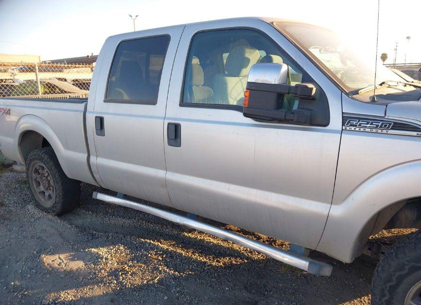 Photo 13 of 2016 Ford F-250 XLT (VIN 1FT7W2B6XGED24628)