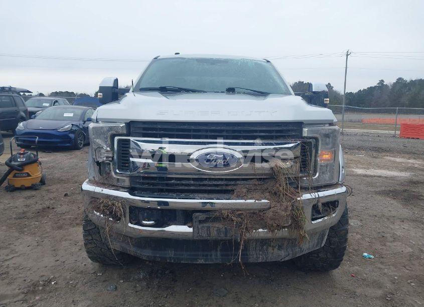 Photo 12 of 2018 Ford F-250 XLT (VIN 1FT7W2B6XJEC73803)