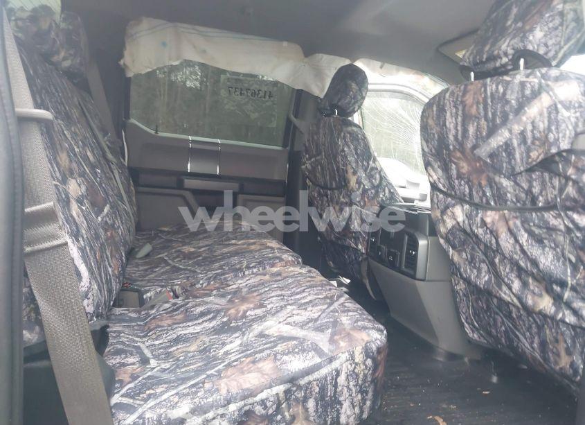 Photo 8 of 2018 Ford F-250 XLT (VIN 1FT7W2B6XJEC73803)