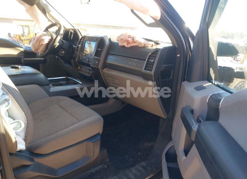 Photo 5 of 2019 Ford F-250 XLT (VIN 1FT7W2B6XKEC72832)
