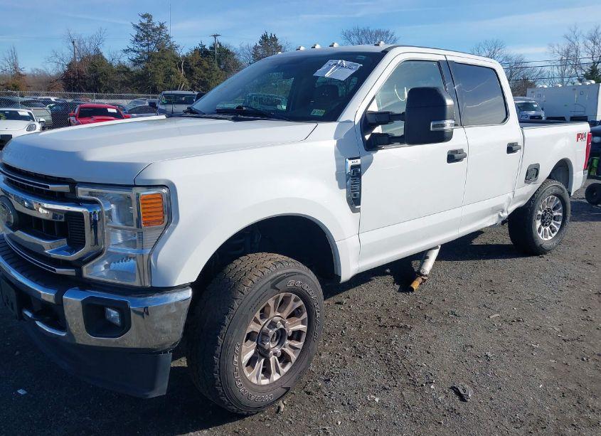 Photo 2 of 2020 Ford F-250 XLT (VIN 1FT7W2B6XLEC86151)