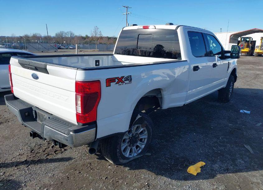 Photo 4 of 2020 Ford F-250 XLT (VIN 1FT7W2B6XLEC86151)