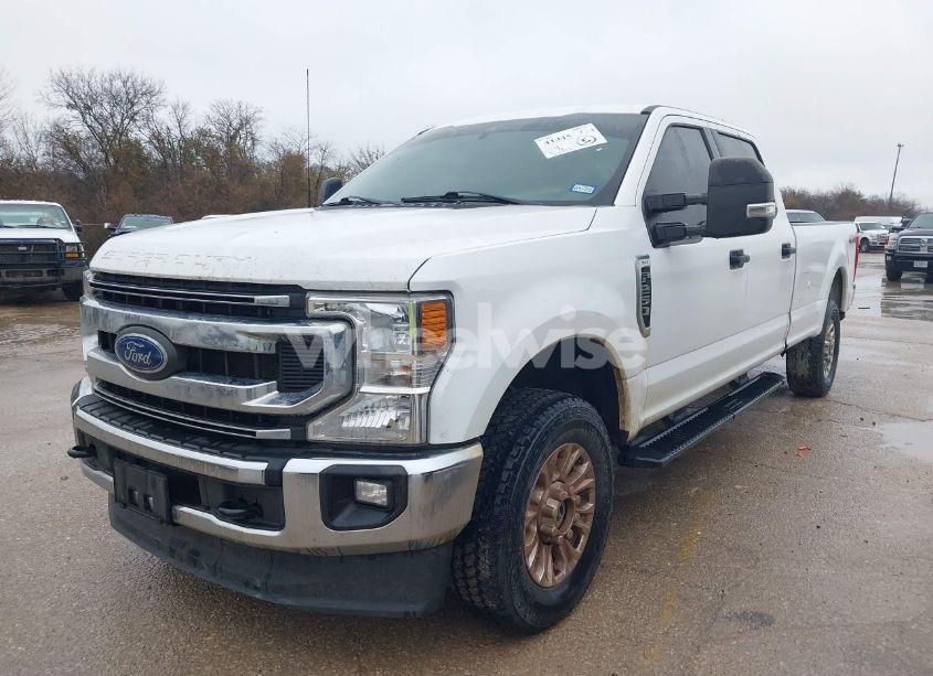 Photo 2 of 2022 Ford F-250 XLT (VIN 1FT7W2B6XNEE36097)