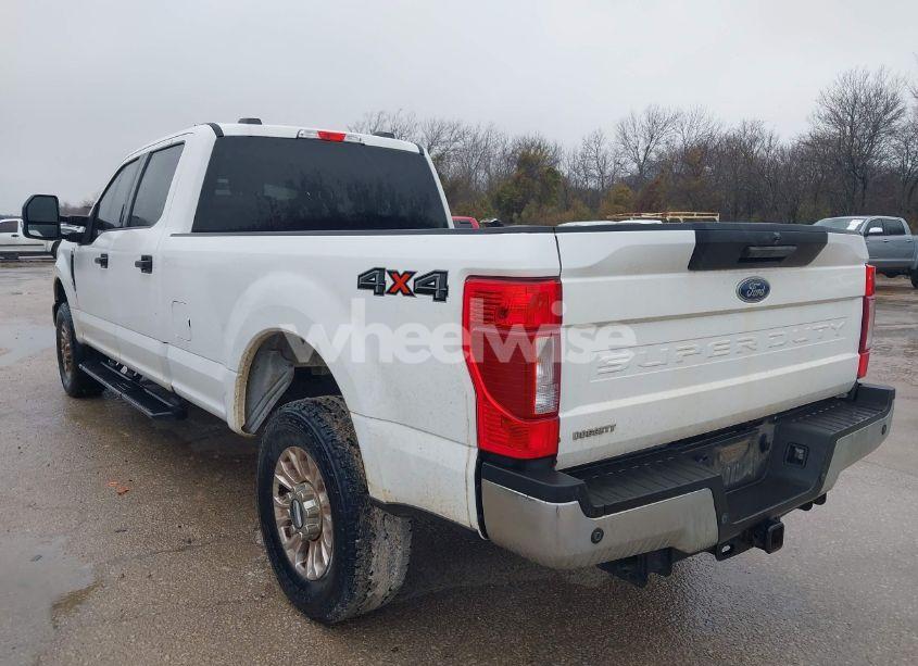 Photo 3 of 2022 Ford F-250 XLT (VIN 1FT7W2B6XNEE36097)