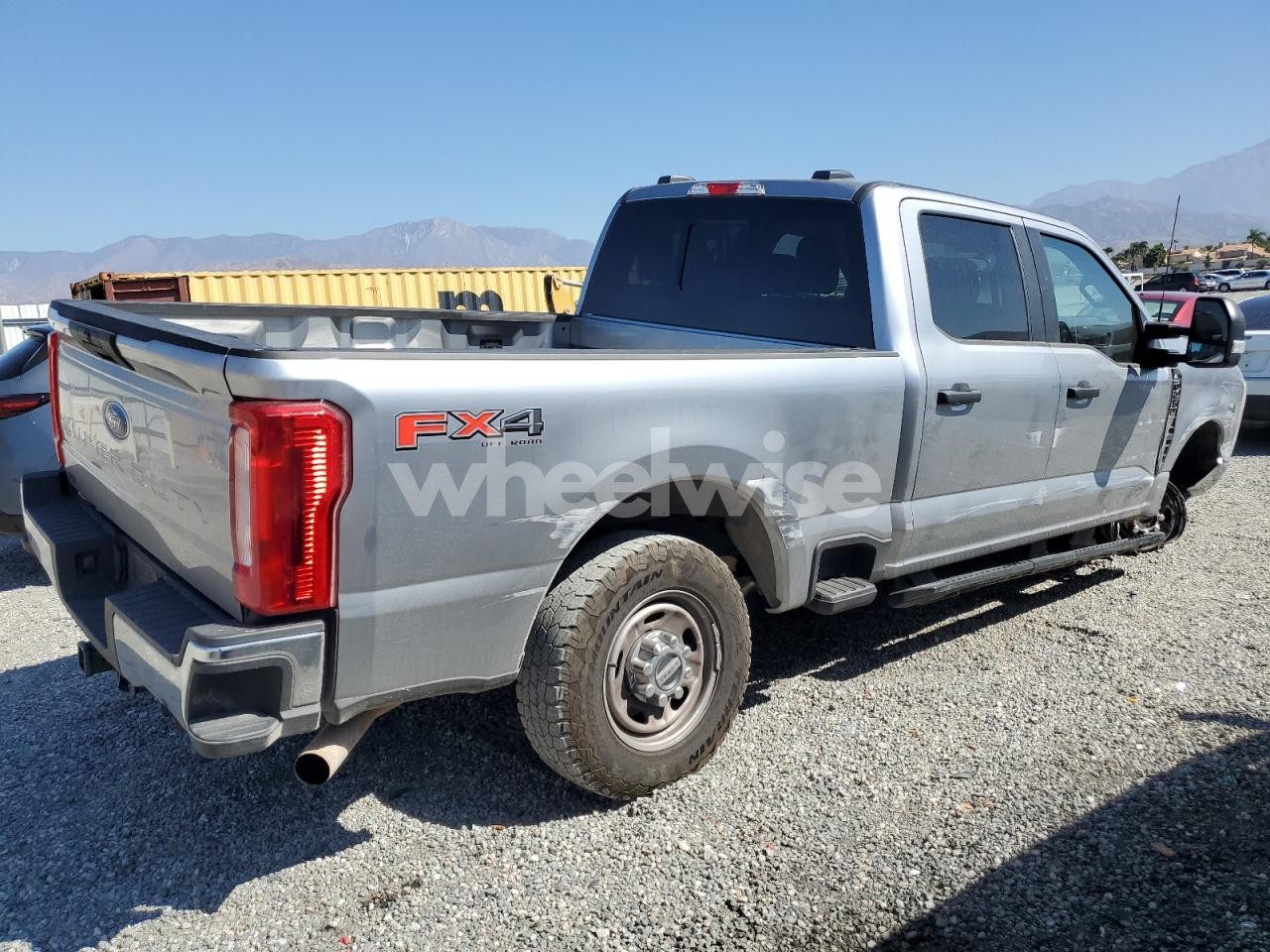 Photo 3 of 2024 FORD F250 SUPER DUTY (VIN 1FT7W2BA2REE87359)