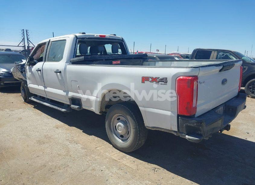 Photo 3 of 2024 Ford F-250 XL (VIN 1FT7W2BA6REC52771)
