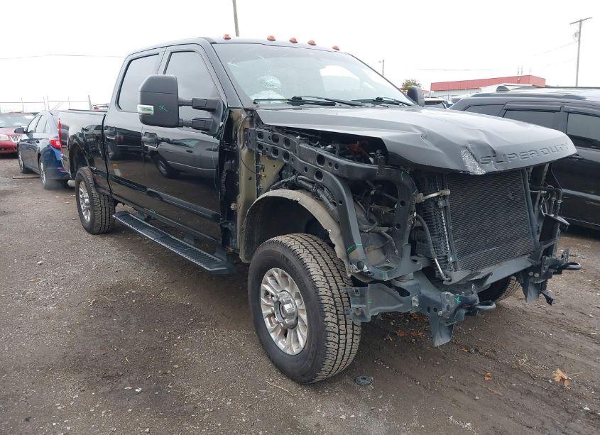 2020 Ford F-250 XLT (VIN 1FT7W2BN4LEC67005) main photo