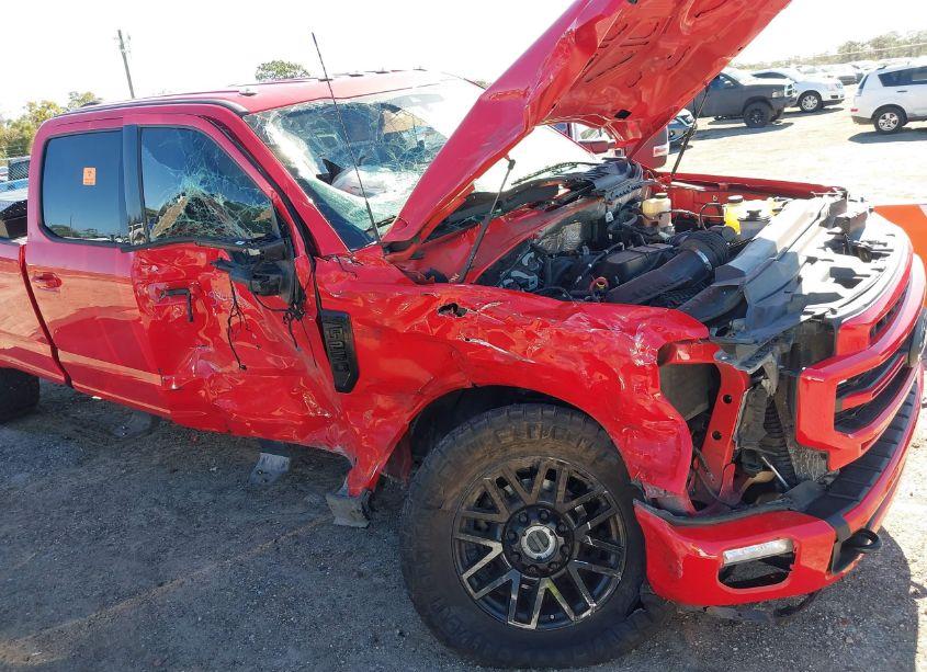 Photo 6 of 2022 Ford F-250 LARIAT (VIN 1FT7W2BN5NEE31574)