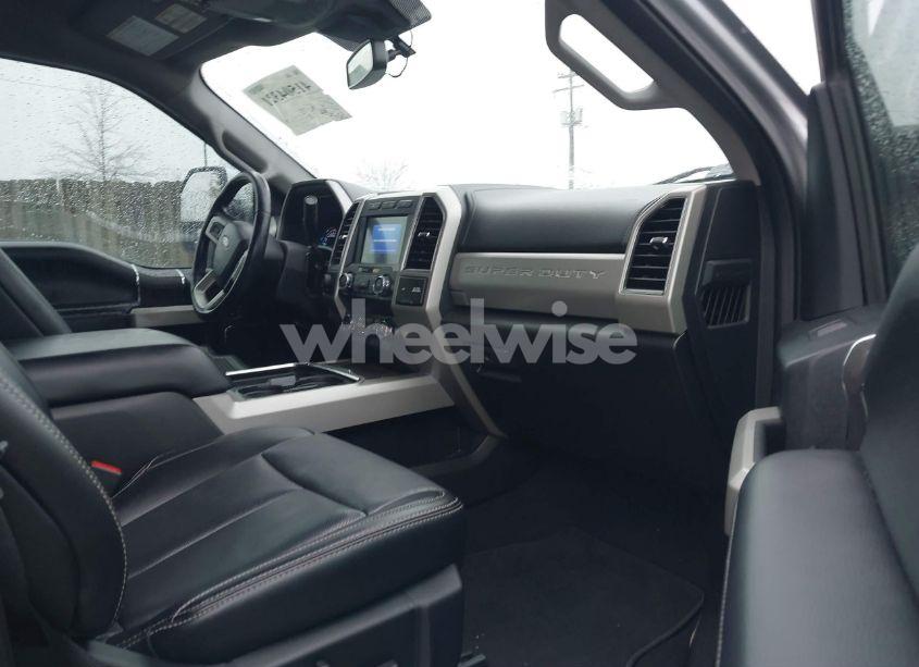 Photo 5 of 2021 Ford F-250 LARIAT (VIN 1FT7W2BN7MEC87346)
