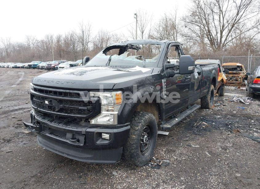 Photo 2 of 2022 Ford F-250 XLT (VIN 1FT7W2BN9NEG31907)