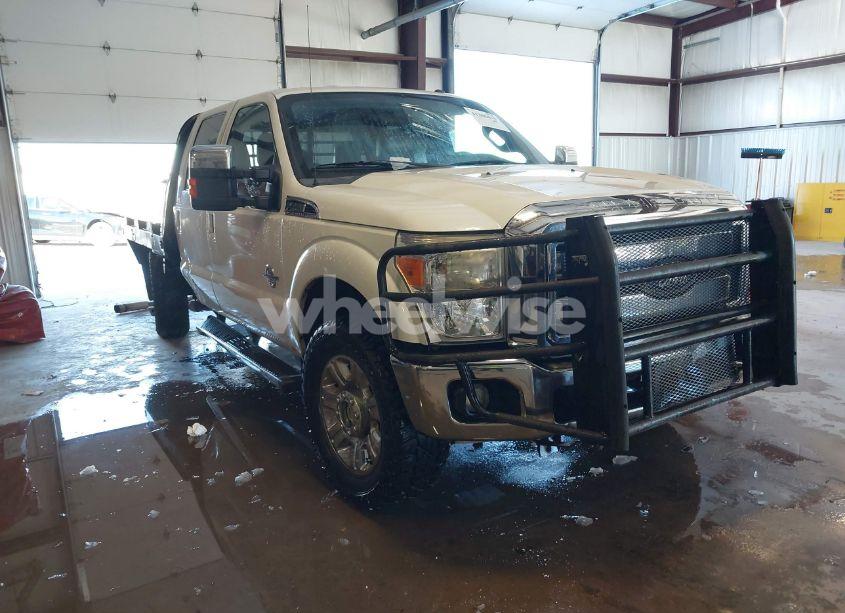 2012 Ford F-250 LARIAT (VIN 1FT7W2BT0CEC61572) main photo