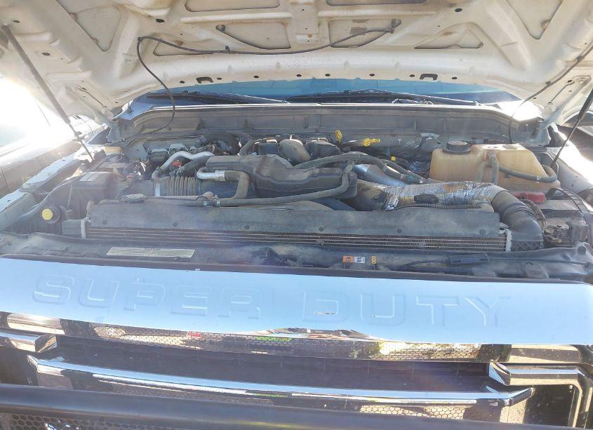 Photo 10 of 2016 Ford F-250 LARIAT (VIN 1FT7W2BT0GEA55920)