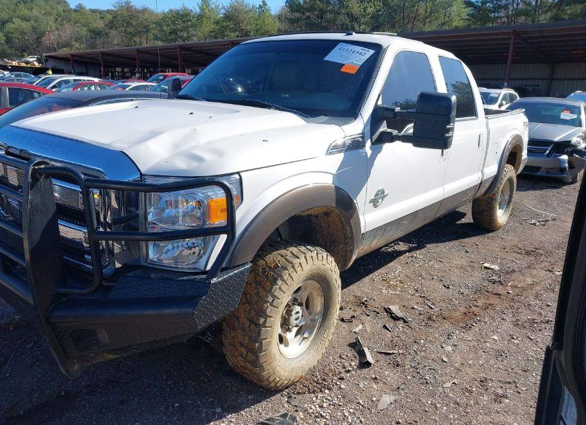 Photo 2 of 2016 Ford F-250 LARIAT (VIN 1FT7W2BT0GEA55920)