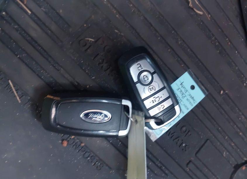 Photo 11 of 2017 Ford F-250 LARIAT (VIN 1FT7W2BT0HEE40900)