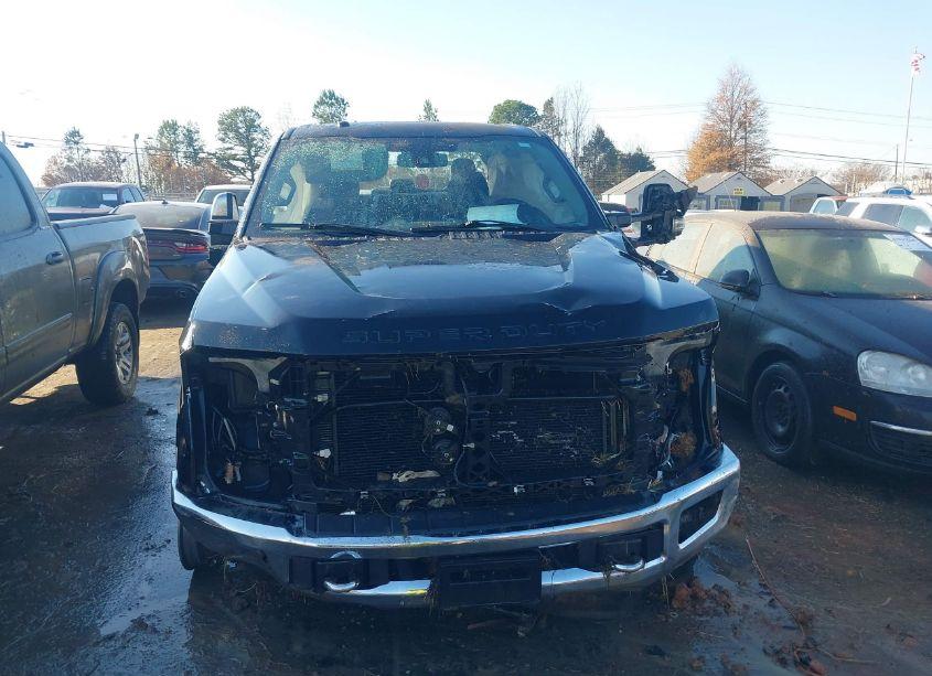 Photo 12 of 2017 Ford F-250 LARIAT (VIN 1FT7W2BT0HEE40900)