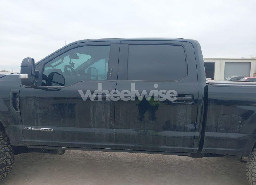 Photo 14 of 2017 Ford F-250 XLT (VIN 1FT7W2BT0HEE55574)