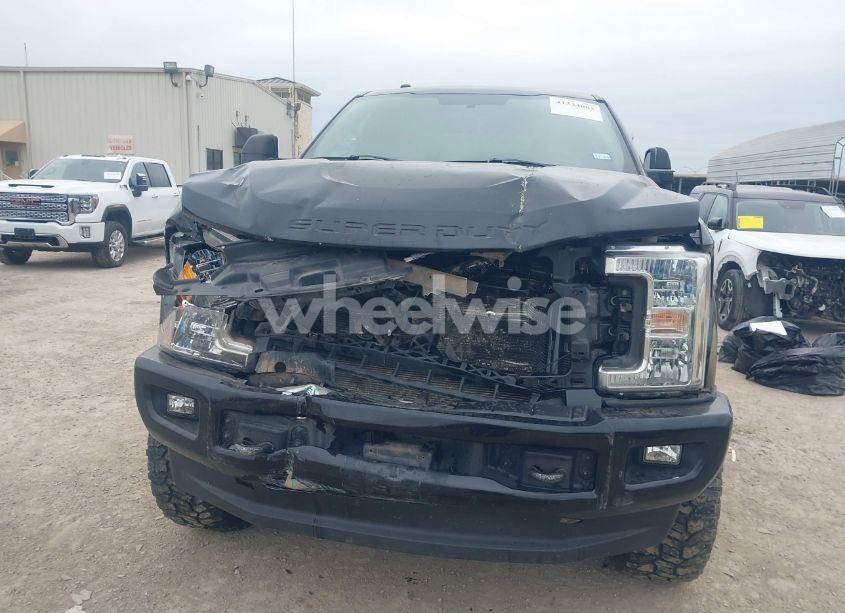 Photo 6 of 2017 Ford F-250 XLT (VIN 1FT7W2BT0HEE55574)