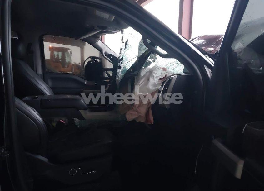 Photo 5 of 2018 Ford F-250 LARIAT (VIN 1FT7W2BT0JEB18280)