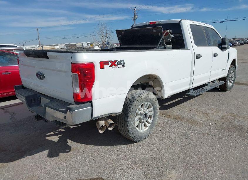 Photo 4 of 2019 Ford F-250 XLT (VIN 1FT7W2BT0KEC24794)