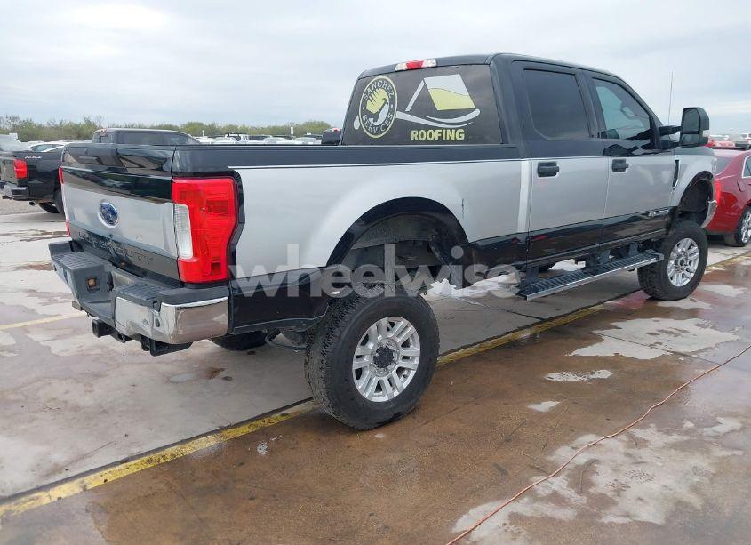 Photo 4 of 2019 Ford F-250 XLT (VIN 1FT7W2BT0KEC54538)