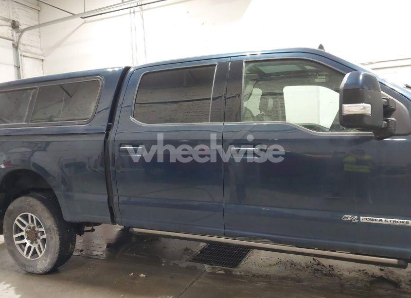 Photo 12 of 2019 Ford F-250 LARIAT (VIN 1FT7W2BT0KEC80833)