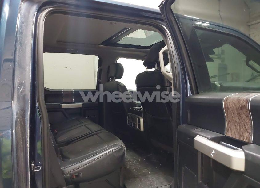 Photo 8 of 2019 Ford F-250 LARIAT (VIN 1FT7W2BT0KEC80833)