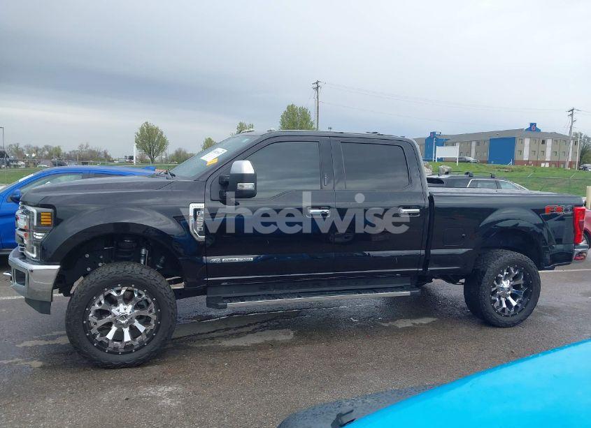Photo 14 of 2019 Ford F-250 LARIAT (VIN 1FT7W2BT0KED07030)