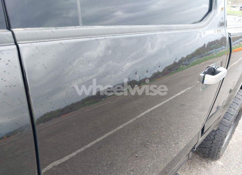 Photo 6 of 2019 Ford F-250 LARIAT (VIN 1FT7W2BT0KED07030)