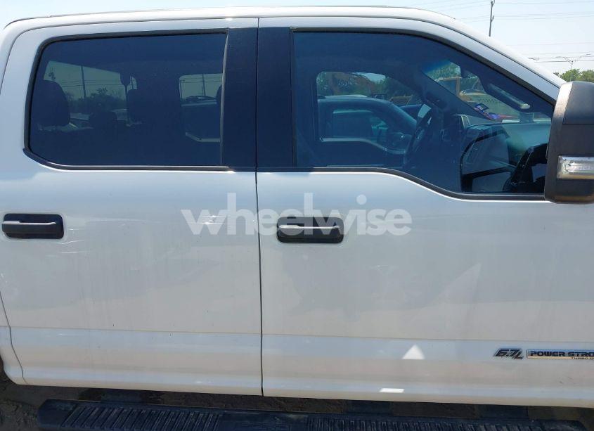 Photo 13 of 2019 Ford F-250 XLT (VIN 1FT7W2BT0KEE85911)