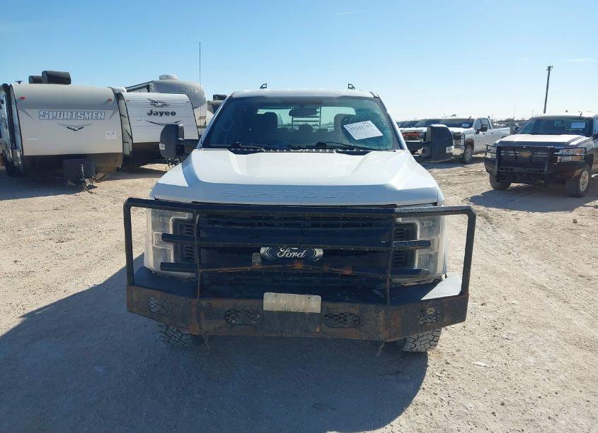 Photo 12 of 2019 Ford F-250 XL (VIN 1FT7W2BT0KEF52958)