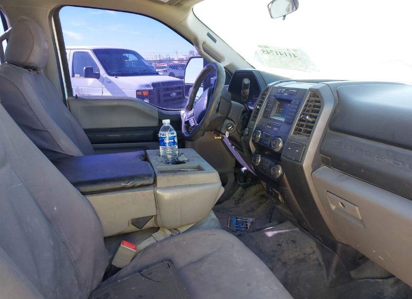 Photo 5 of 2019 Ford F-250 XL (VIN 1FT7W2BT0KEF52958)