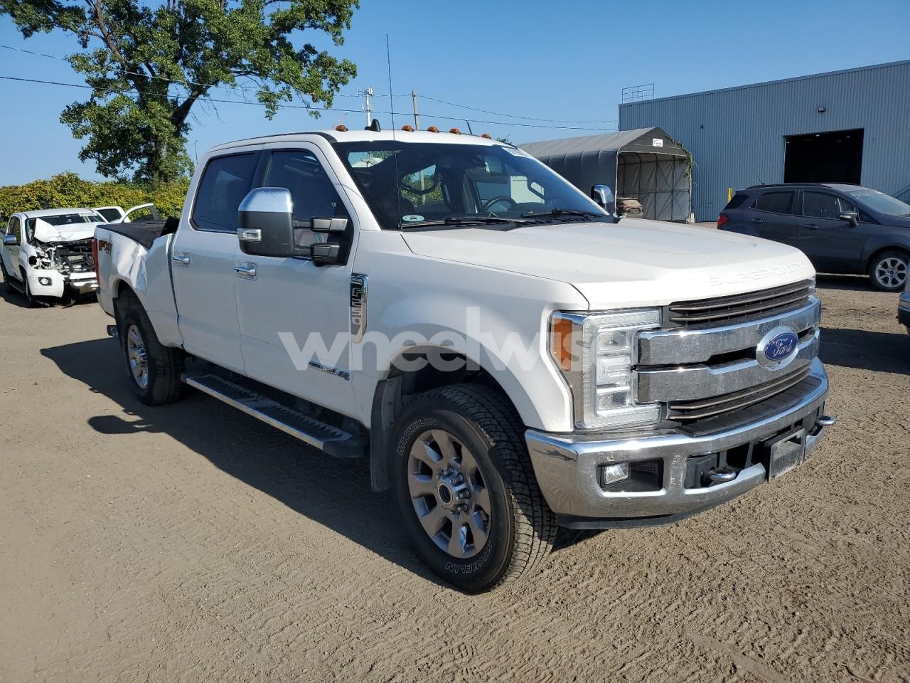 Photo 4 of 2019 FORD F250 SUPER DUTY (VIN 1FT7W2BT0KEF86530)