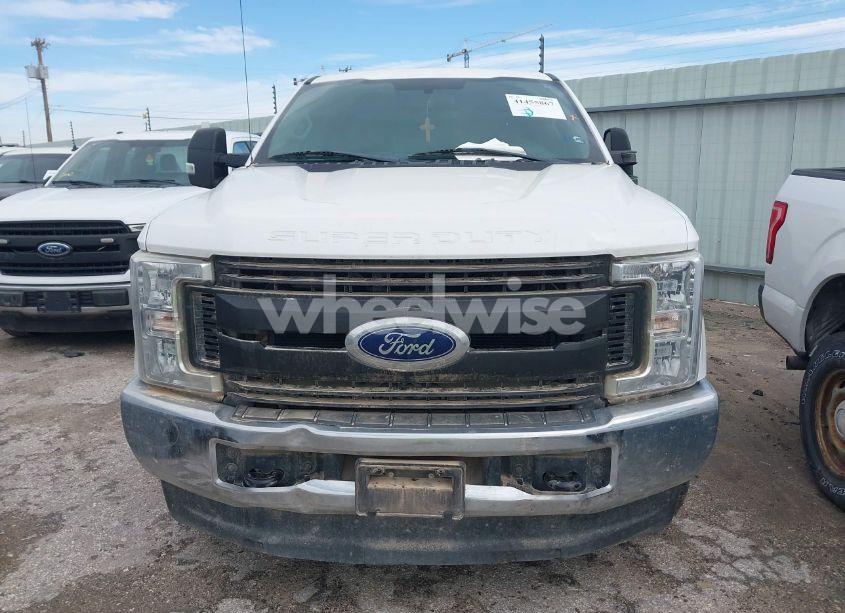 Photo 12 of 2019 Ford F-250 XL (VIN 1FT7W2BT0KEG54762)